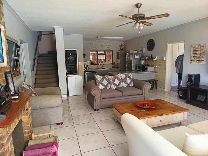 5 Bedroom Property for Sale in Fisherhaven Western Cape